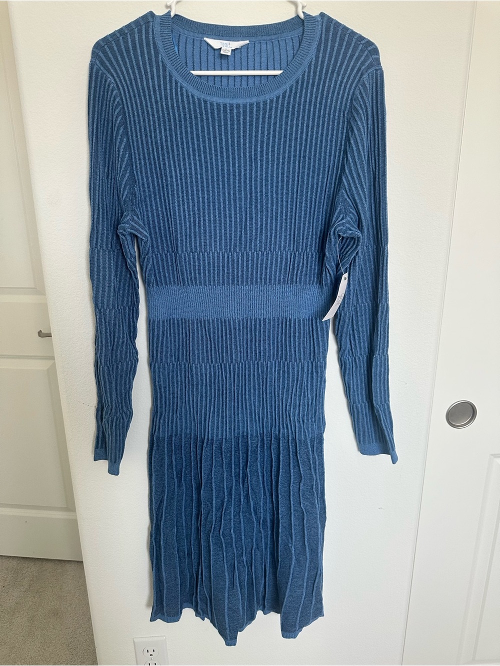 Time and Tru Ribbed Long Sleeve Knit Dress in Blue